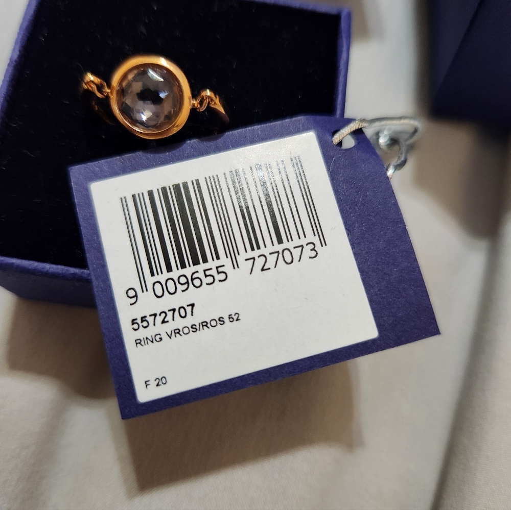 Swarovski Tahlia Ring Round Cut Pink Rose Gold Tone Plated - Picture 6 of 12
